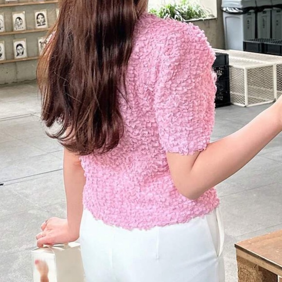 Pink textured short sleeve gold button front short sleeve blouse - Picture 4 of 5